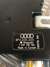 Audi A4 Radio Div. Tilbehør Med OEM Nr. 8P4035225 Fra Audi Ophugger