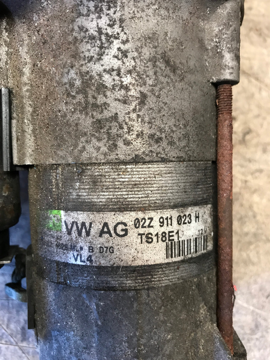VW Touran 1T/Gp Starter Med OEM Nr. 02Z911023H Fra VW Ophugger