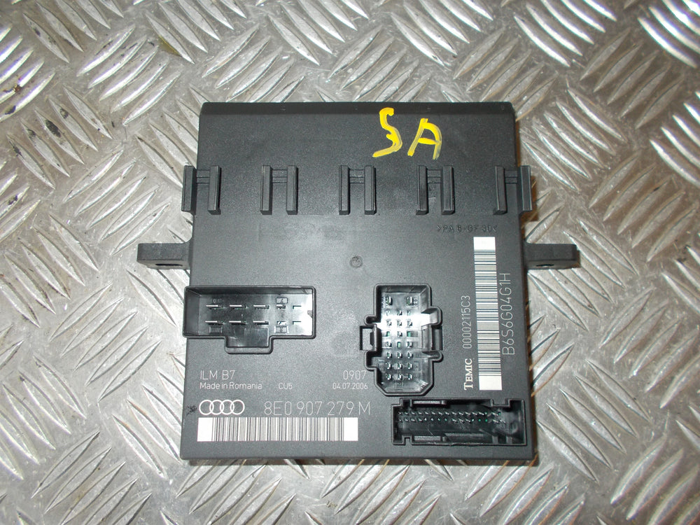 Audi A4 Bcm / Komfortkomputer Med OEM Nr. 8E0907279M Fra Audi Ophugger
