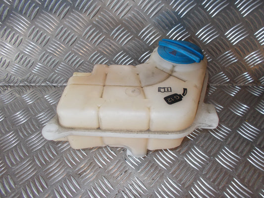 Audi A4 Ekspansionsbehold Med OEM Nr. 8E0121403 Fra Audi Ophugger