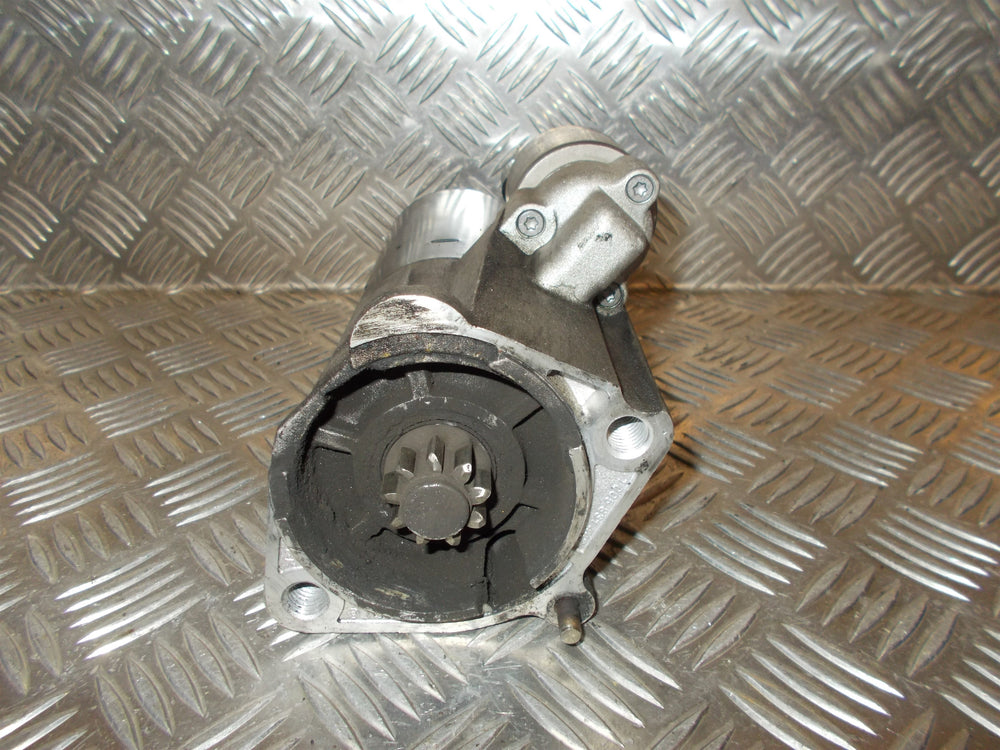 Audi A4 Starter Med OEM Nr. 0001125053 Fra Audi Ophugger