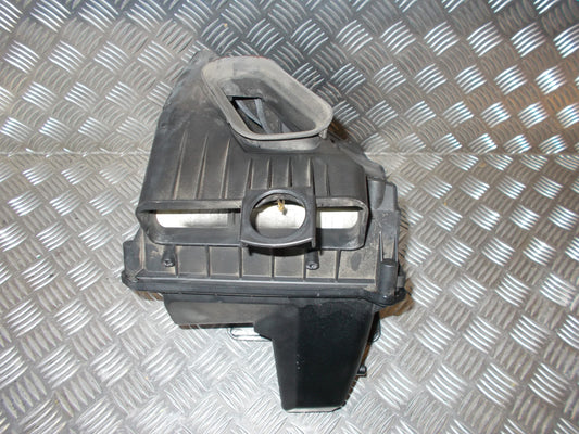 Audi A4 Luftfilterkasse  Med OEM Nr. 03G133835 Fra Audi Ophugger