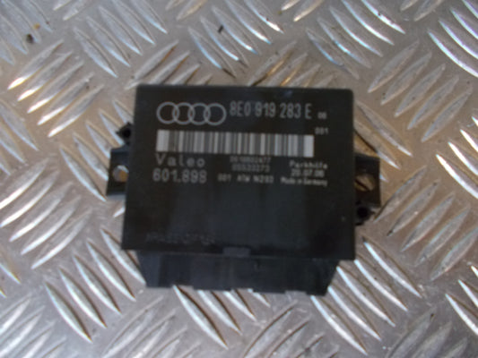 Audi A4 8E/8H  Pdc Sensor/Baksensor Med OEM Nr. 8E0919283E Fra Audi Ophugger
