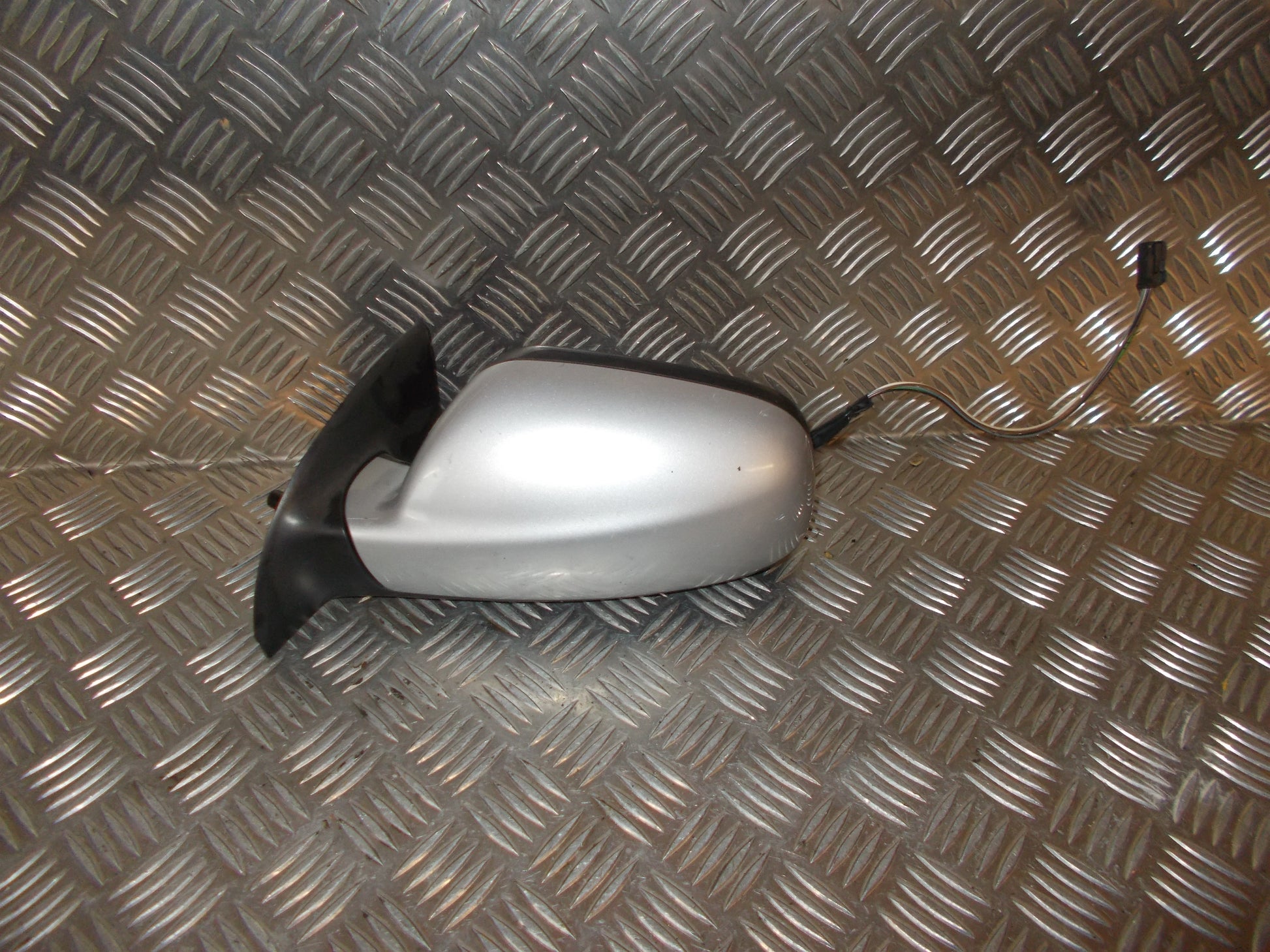 Peugeot 307 Sidespejl Med OEM Nr. 8149AX Fra Peugeot Ophugger