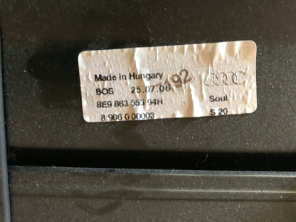 Audi A4 8E/8H Bagageafdæk/Rullegar. Stc Med OEM Nr. 8E9863553 Fra Audi Ophugger