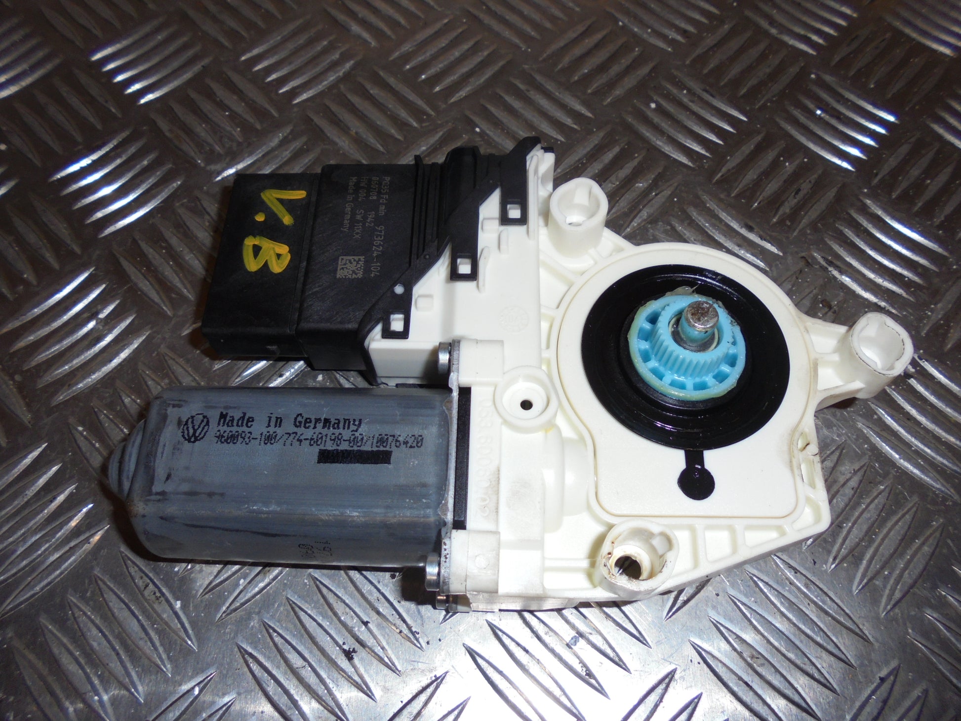 VW Passat 3C Rudemotor - Rudehejs Med OEM Nr. 1K0959703P Fra VW Ophugger