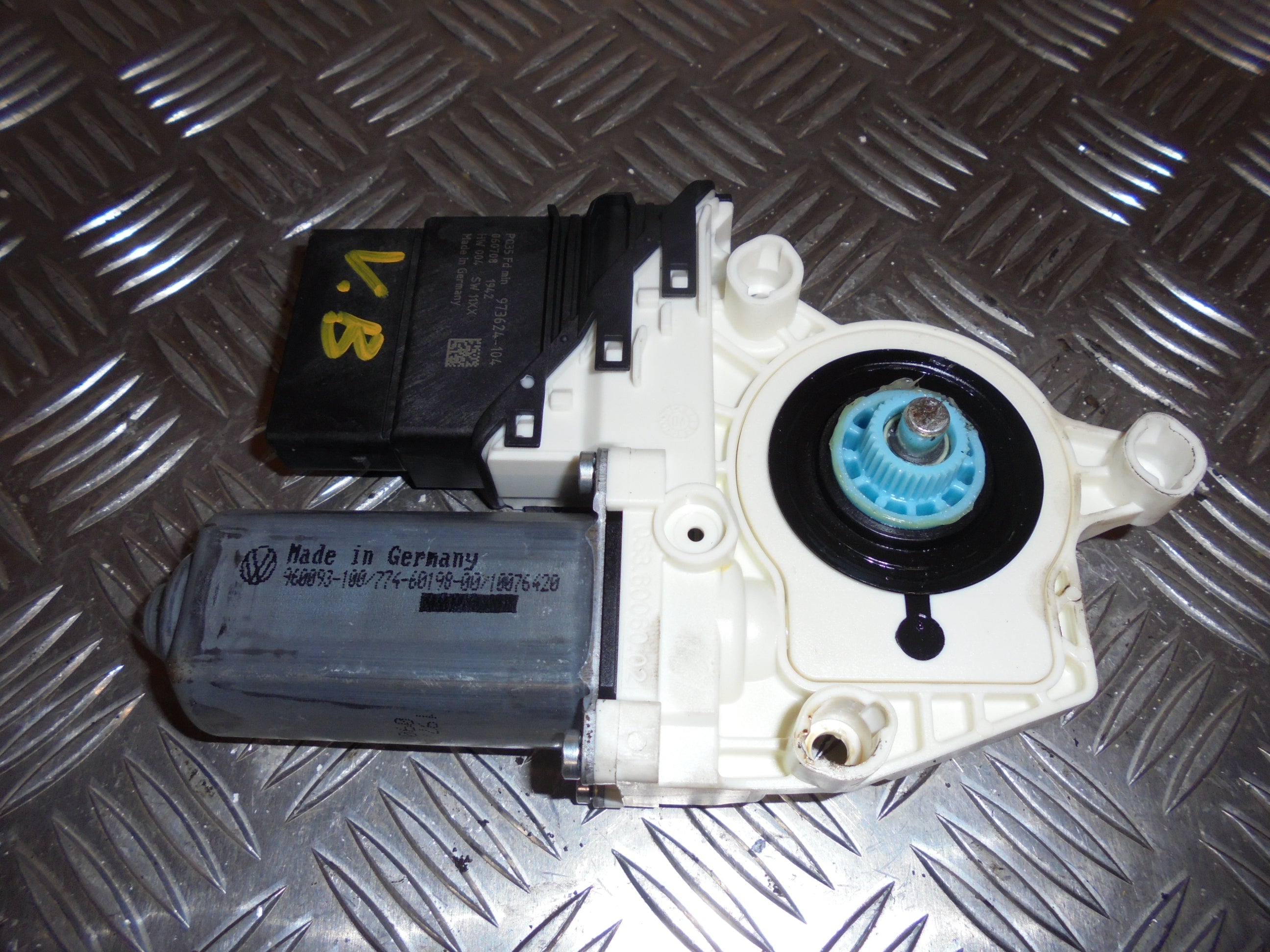 VW Passat 3C Rudemotor - Rudehejs Med OEM Nr. 1K0959703P Fra VW Ophugger