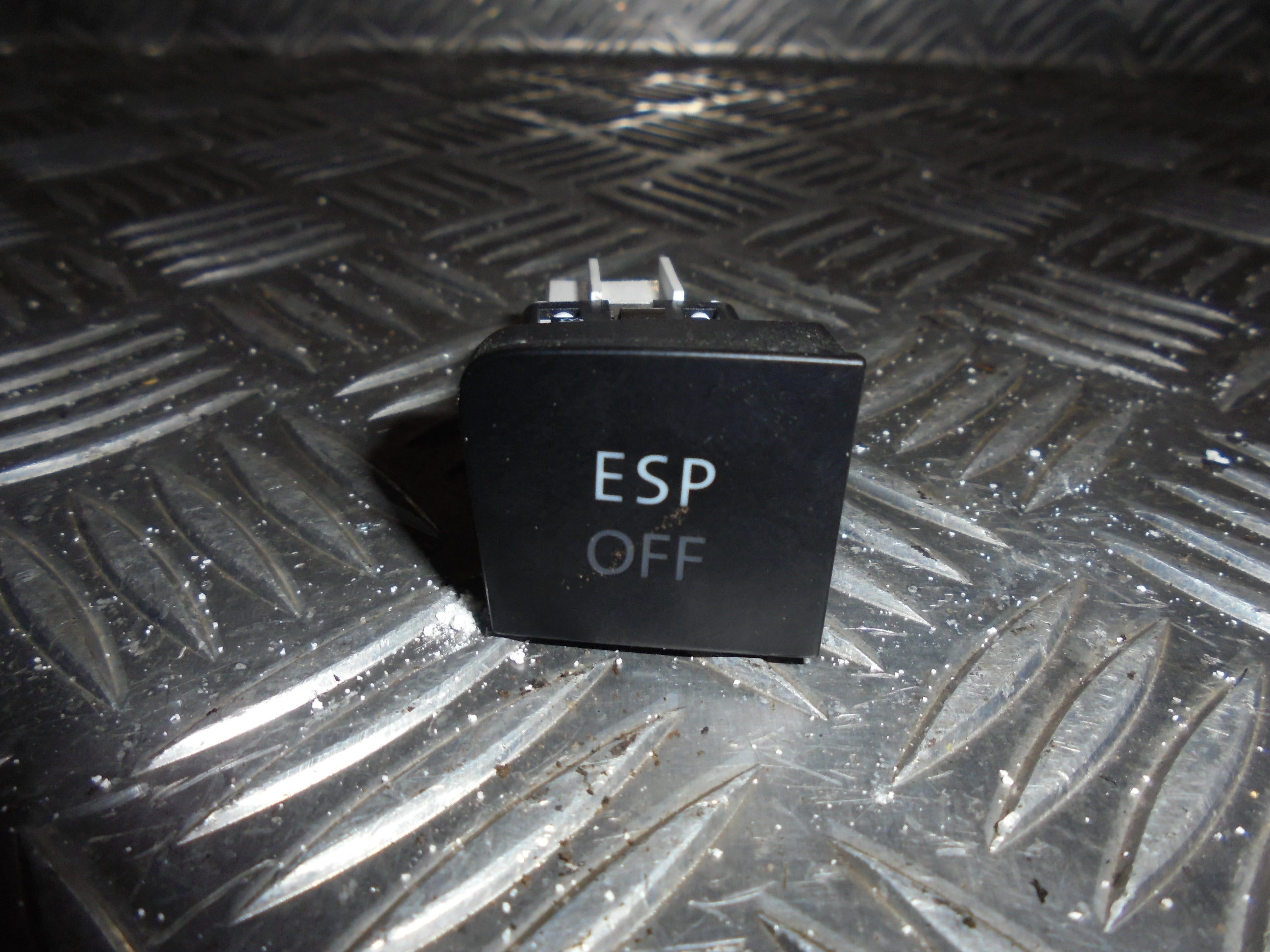 VW Passat 3C Esp Div. Dele Med OEM Nr. 3C0927117B Fra VW Ophugger