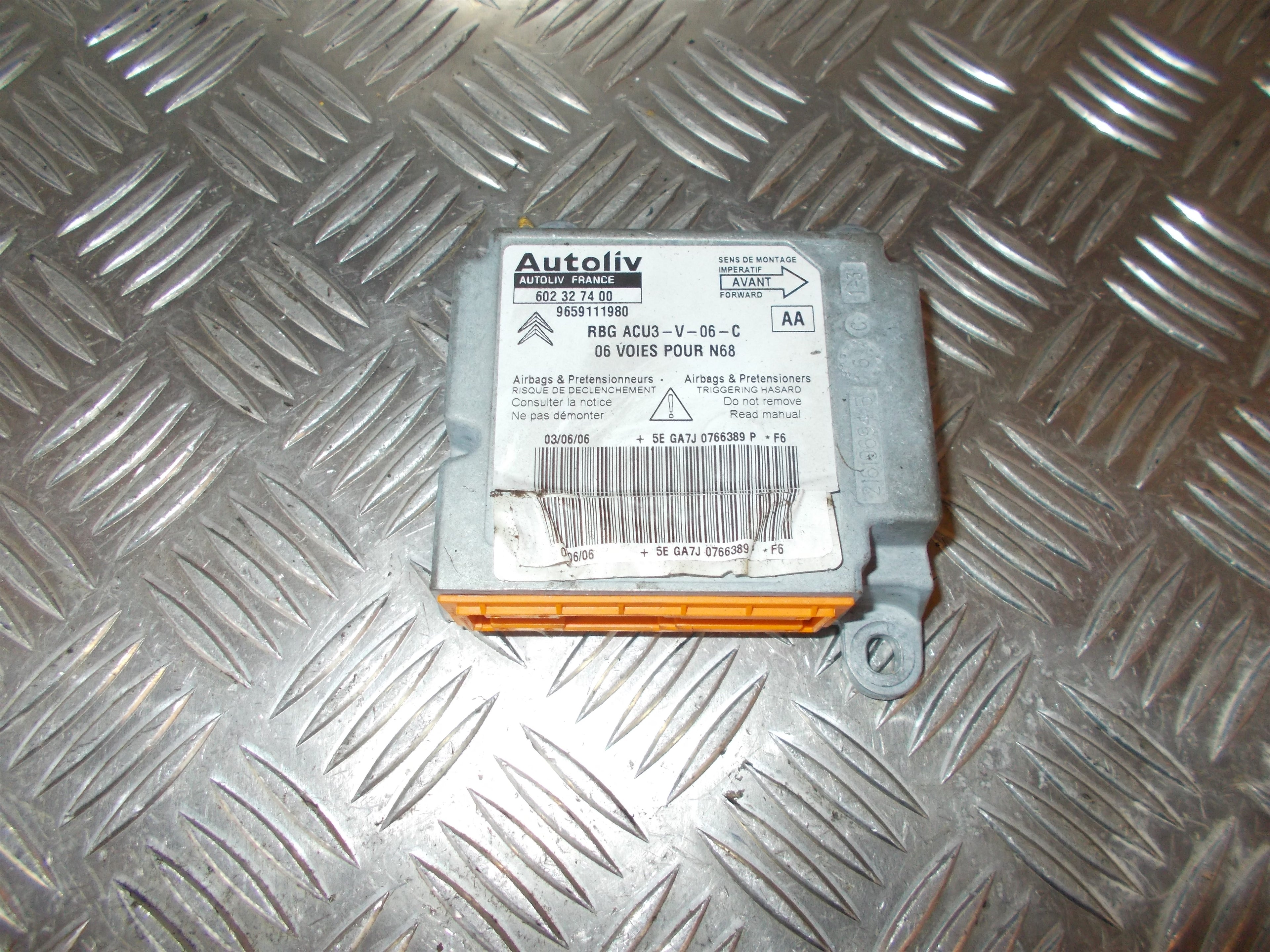 Citroen Xsara Picasso Airbag Elboks Med OEM Nr. Ophugger Fra Citroen Ophugger