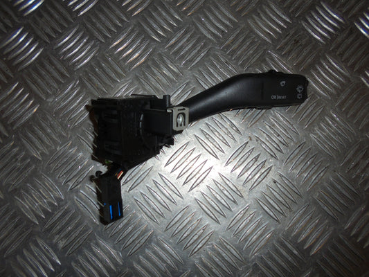 VW Caddy 2K Kontakt Visker Med OEM Nr. Ophugger Fra VW Ophugger