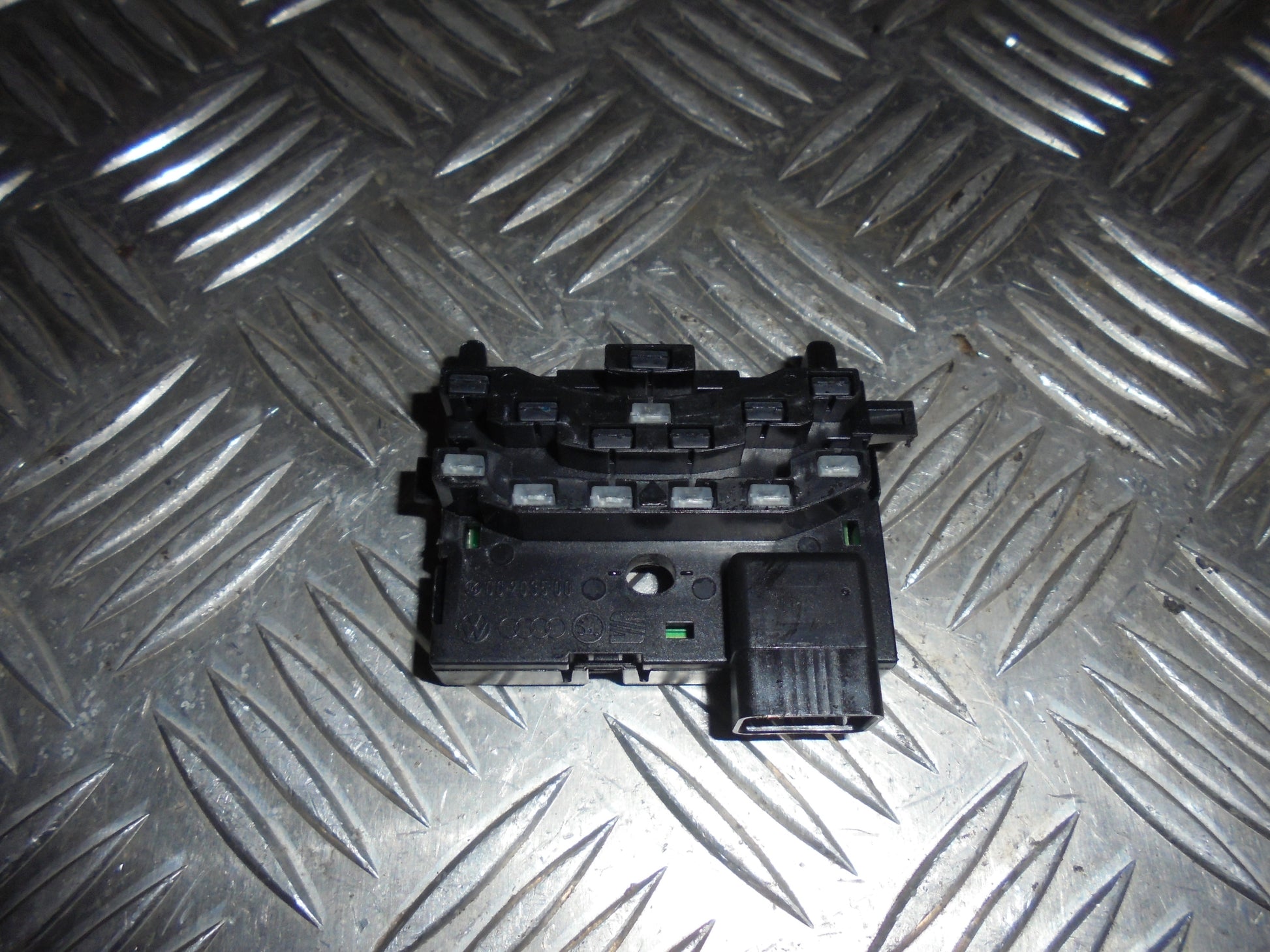 VW Caddy 2K Regnsensor Med OEM Nr. 1K0959654 Fra VW Ophugger