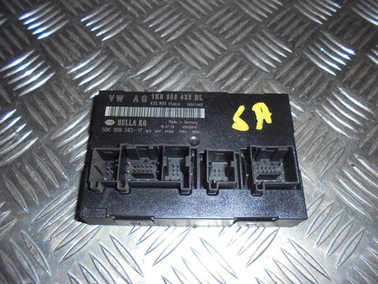 VW Caddy 2K Bcm / Komfortkomputer Med OEM Nr. Ophugger Fra VW Ophugger