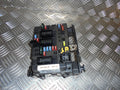 Peugeot 206+ Sikringsboks Med OEM Nr. 9657608780 Fra Peugeot Ophugger