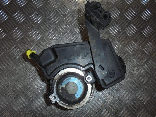 Peugeot 206+ Servopumpe Med OEM Nr. 9686525380 Fra Peugeot Ophugger