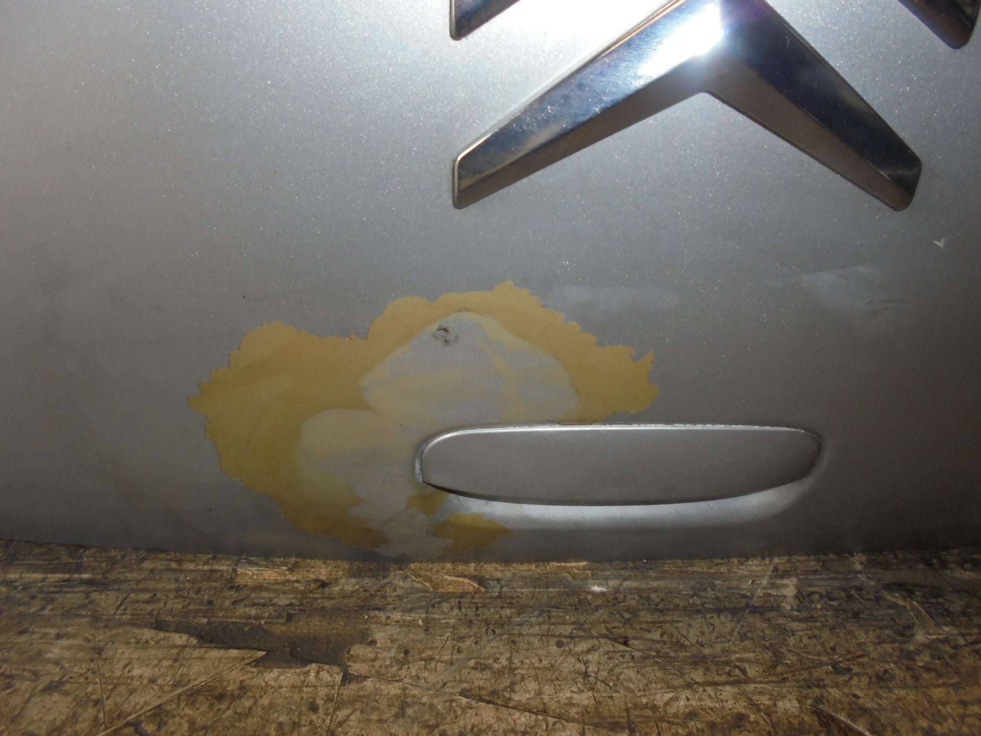 Citroen C4 Bagklap Med OEM Nr. 8701T9 Fra Citroen Ophugger