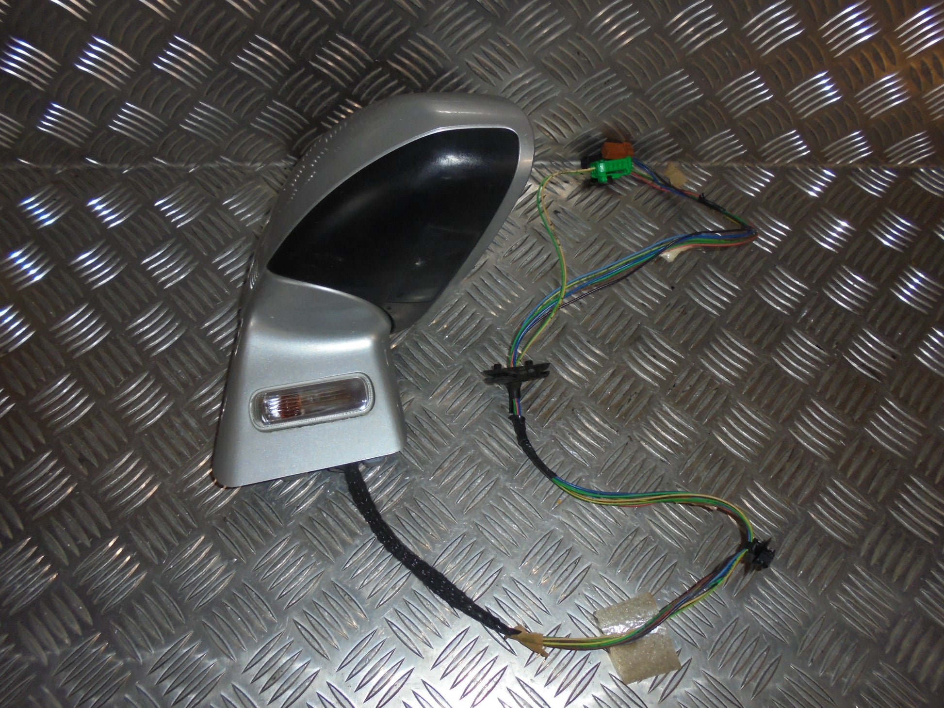 Citroen C4 Sidespejl Med OEM Nr. Ophugger Fra Citroen Ophugger