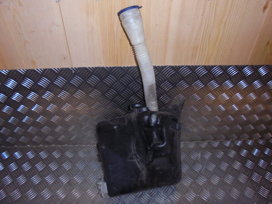 Citroen C4 Sprinkler M/Motor Med OEM Nr. Ophugger Fra Citroen Ophugger