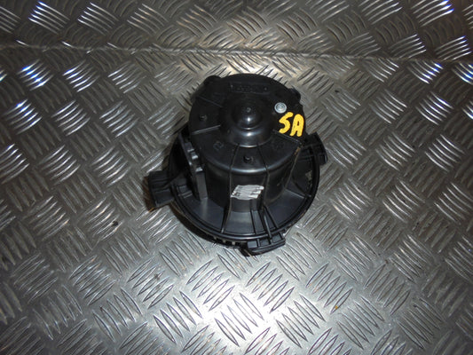 Citroen C4 Varmeblæser Med OEM Nr. Ophugger Fra Citroen Ophugger