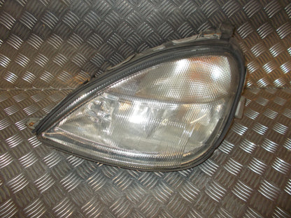 Mercedes A W168 Forlygte Med OEM Nr. Ophugger Fra Mercedes Ophugger