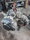 VW Caddy 2K Gearkasse 5 Trin Med OEM Nr. 0A4300047G Fra VW Ophugger