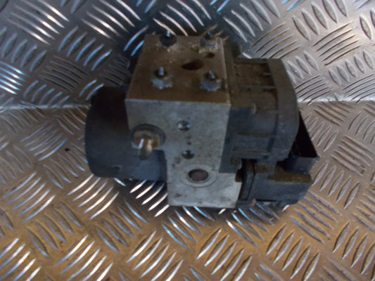 Volvo S40/V40 Abs Pumpe Med OEM Nr. 0273004224 Fra Volvo Ophugger