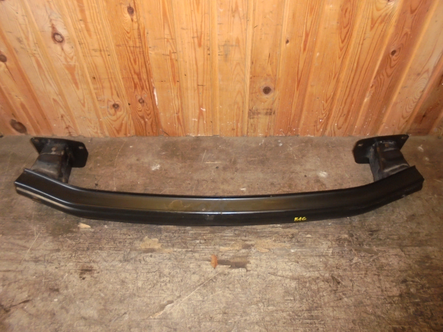 Seat Ibiza 6J Bagkofanger Rå Med OEM Nr. 6J8807305 Fra Seat Ophugger