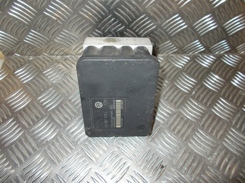Skoda Octavia ABS Pumpe Med OEM Nr. 1C0907379L Fra Skoda Ophugger