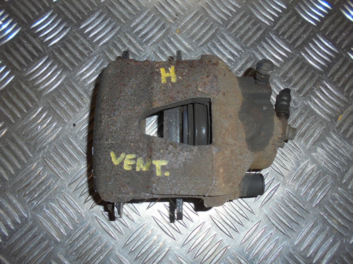 Seat Ibiza 6J Bremsekaliber HF Med OEM Nr. 1K0615124D Fra Seat Ophugger