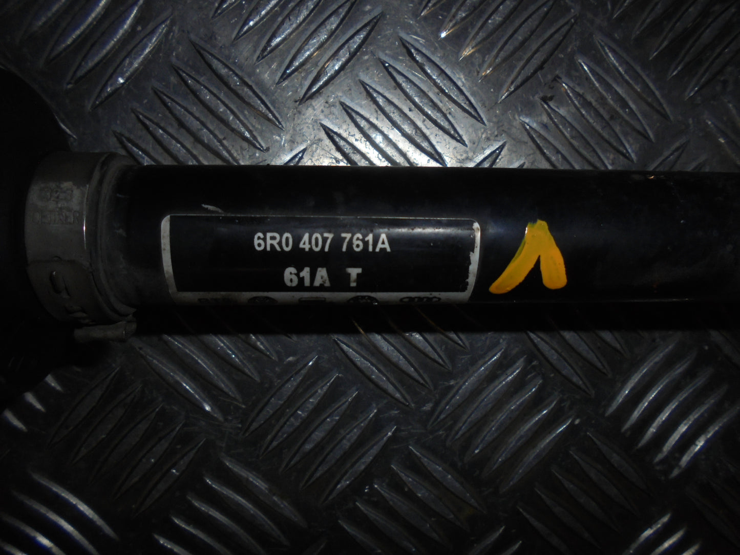 Seat Ibiza 6J Trækaksel For V Med OEM Nr. 6R0407761A Fra Seat Ophugger