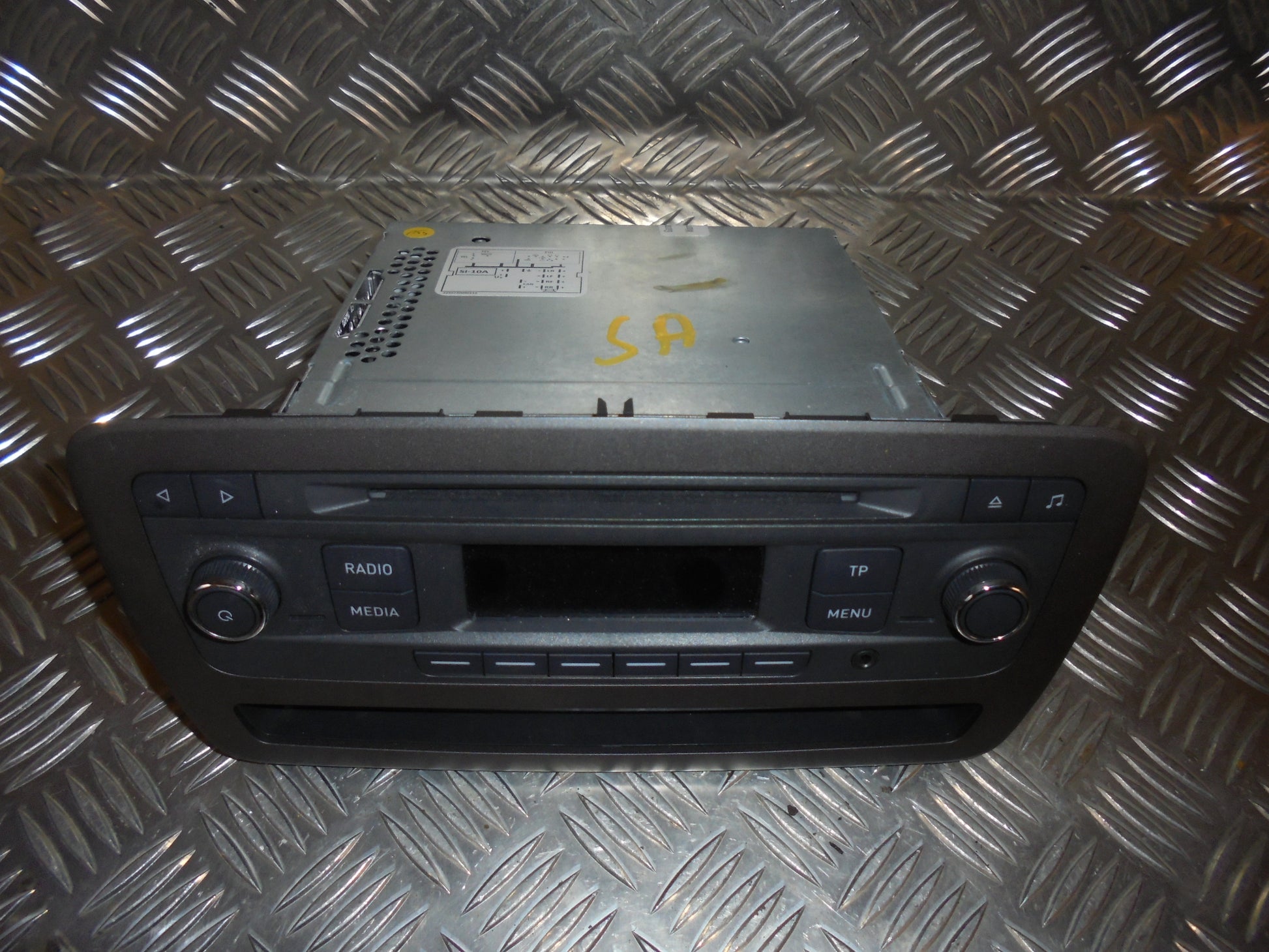 Seat Ibiza 6J Radio M/Cd Med OEM Nr. 6J0035156 Fra Seat Ophugger