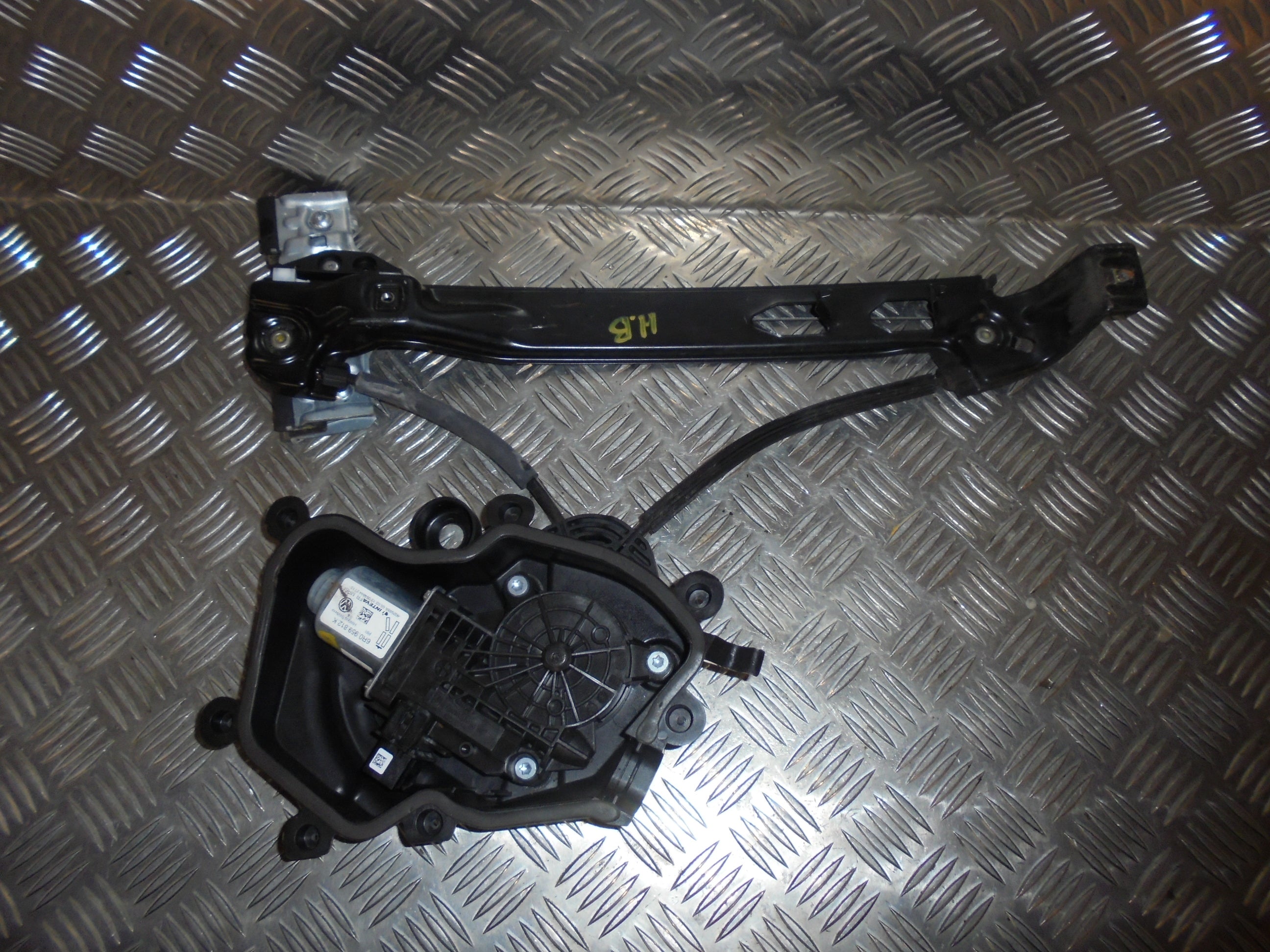 Seat Ibiza Rudemotor - Rudehejs Med OEM Nr. 6R0959812K Fra Seat Ophugger