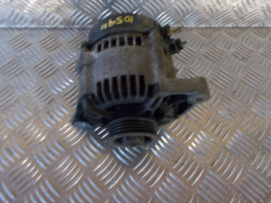 Nissan Primera P11 Generator Med OEM Nr. 231002F01 Fra Nissan Ophugger