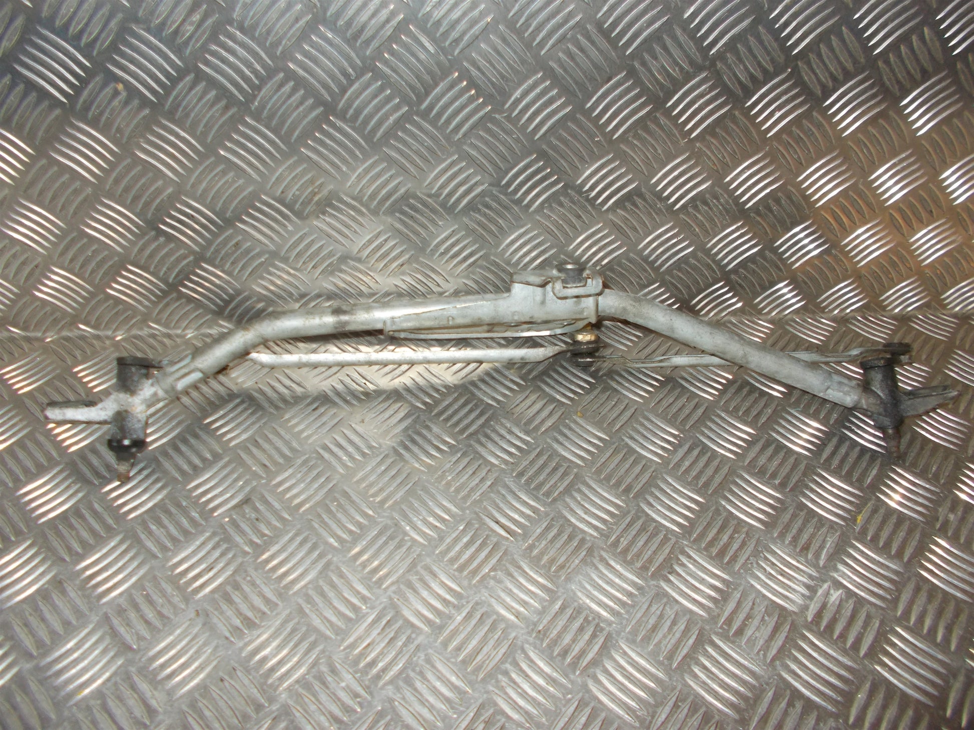 Audi A6 4B Viskertræk Med OEM Nr. 4B1955023H Fra Audi Ophugger