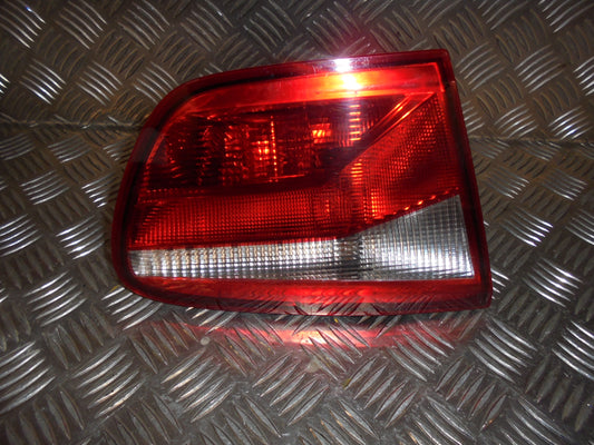 Seat Ibiza 6J Baglygte Med OEM Nr. 6J8945093C Fra Seat Ophugger