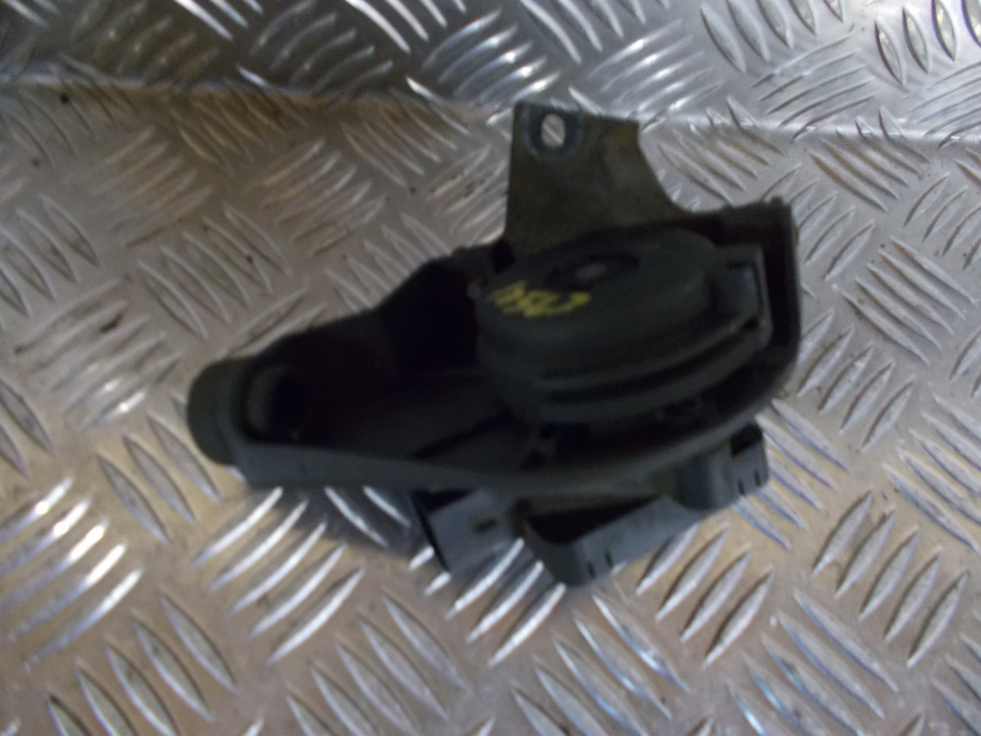 Peugeot 406 Spjældhus Med OEM Nr. Ophugger Fra Peugeot Ophugger