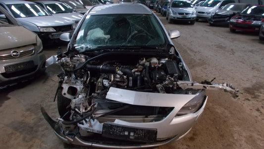 Opel Astra J Pluk-Selv-Bil Med OEM Nr. Ophugger Fra Opel Ophugger
