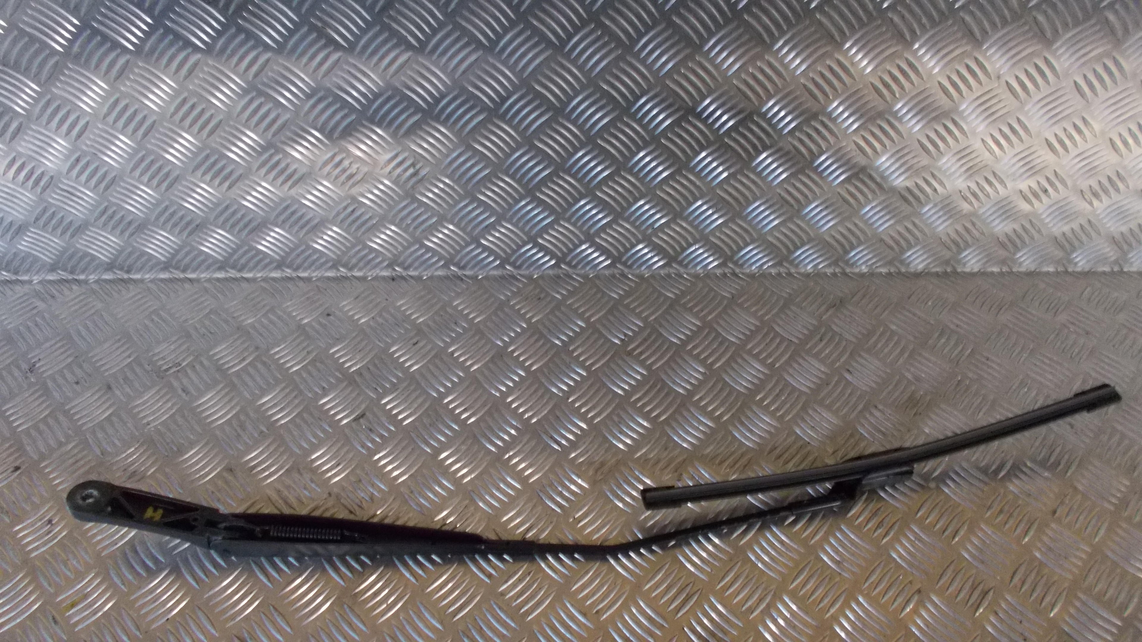Seat Ibiza Viskerarm Med OEM Nr. 6J1955410 Fra Seat Ophugger