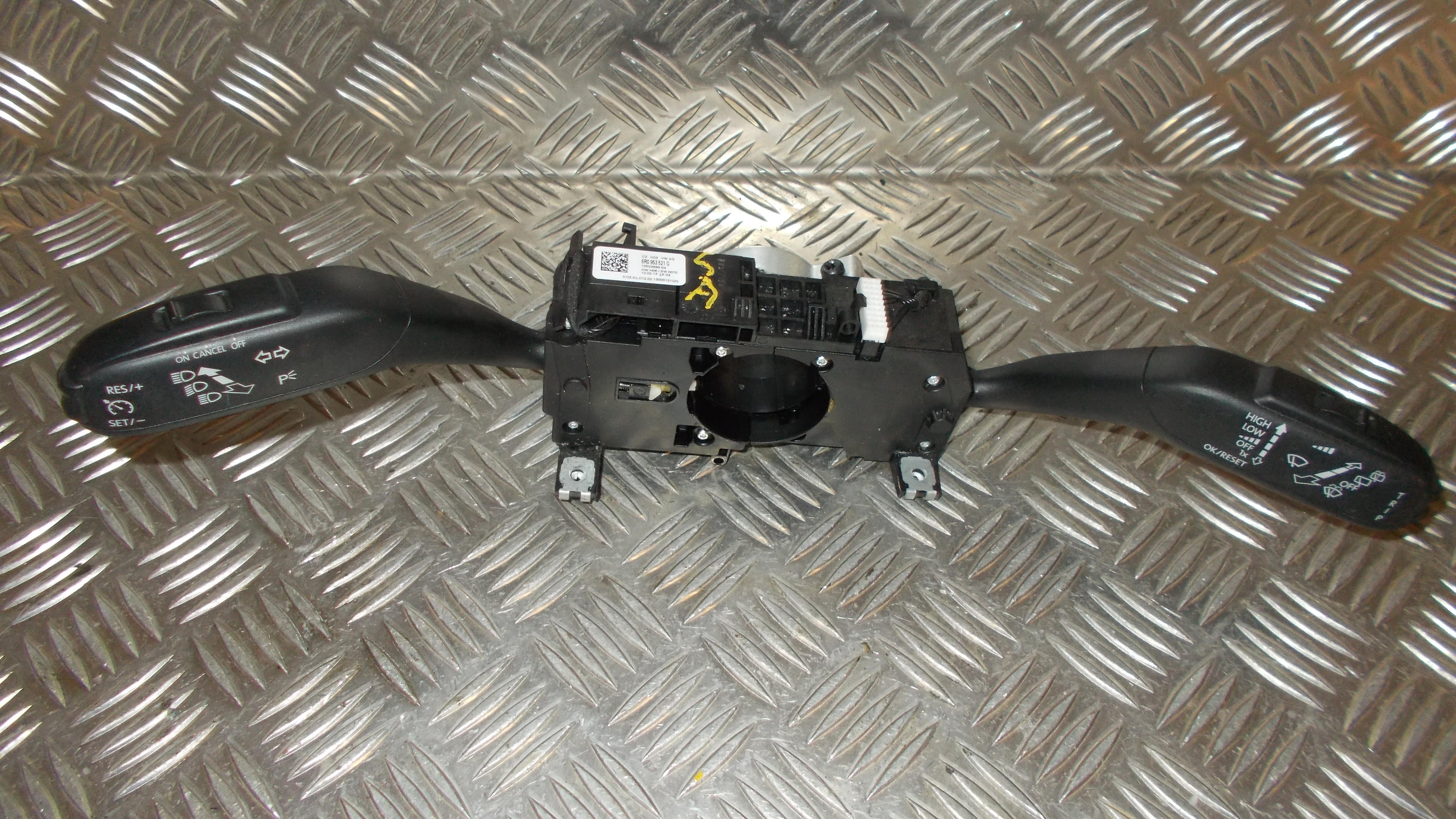 Seat Ibiza Kontakt Combi Med OEM Nr. 6R0953521G Fra Seat Ophugger