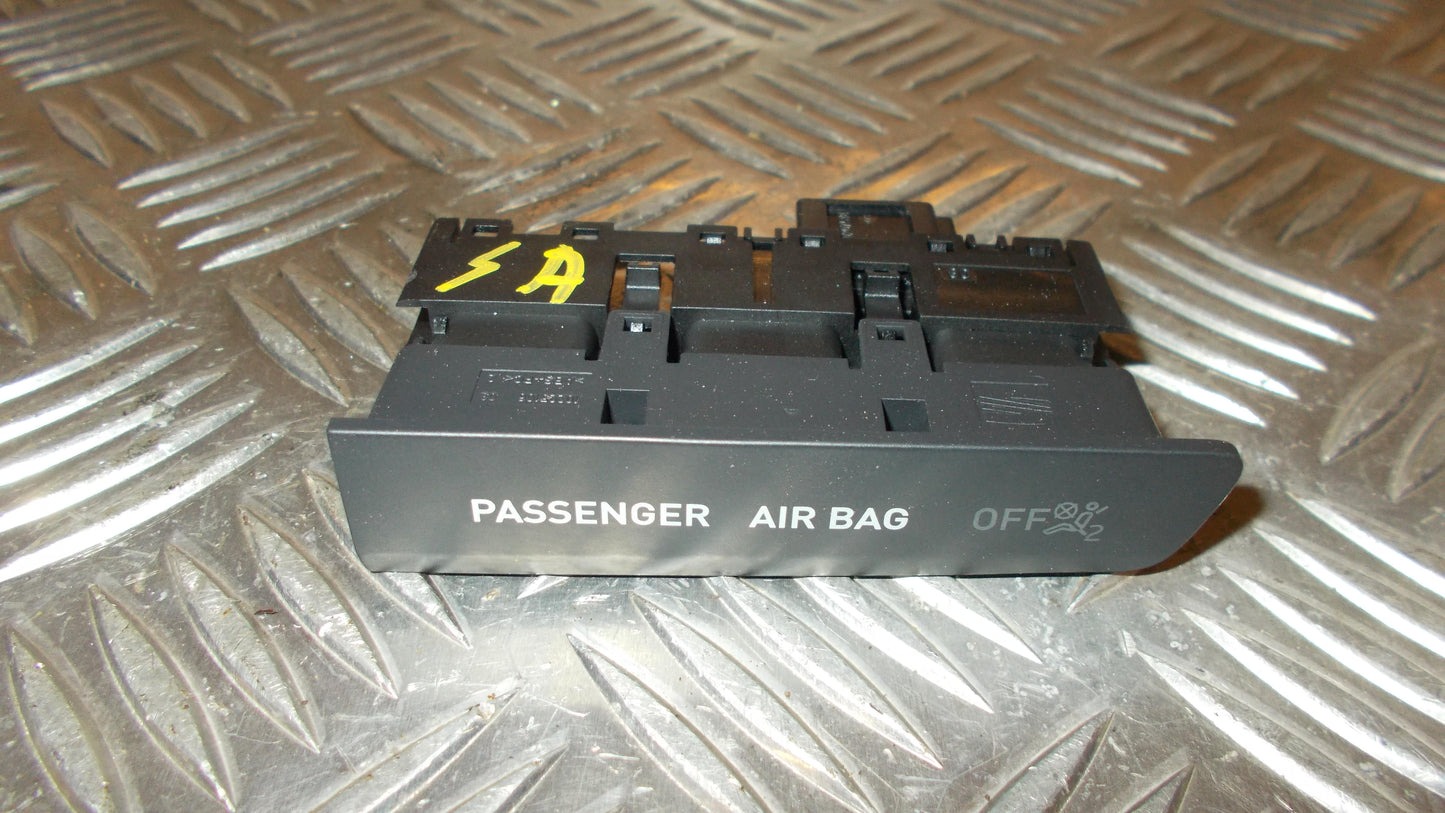 Seat Ibiza 6J Airbag Kontrollampe Med OEM Nr. 6J0919234 Fra Seat Ophugger