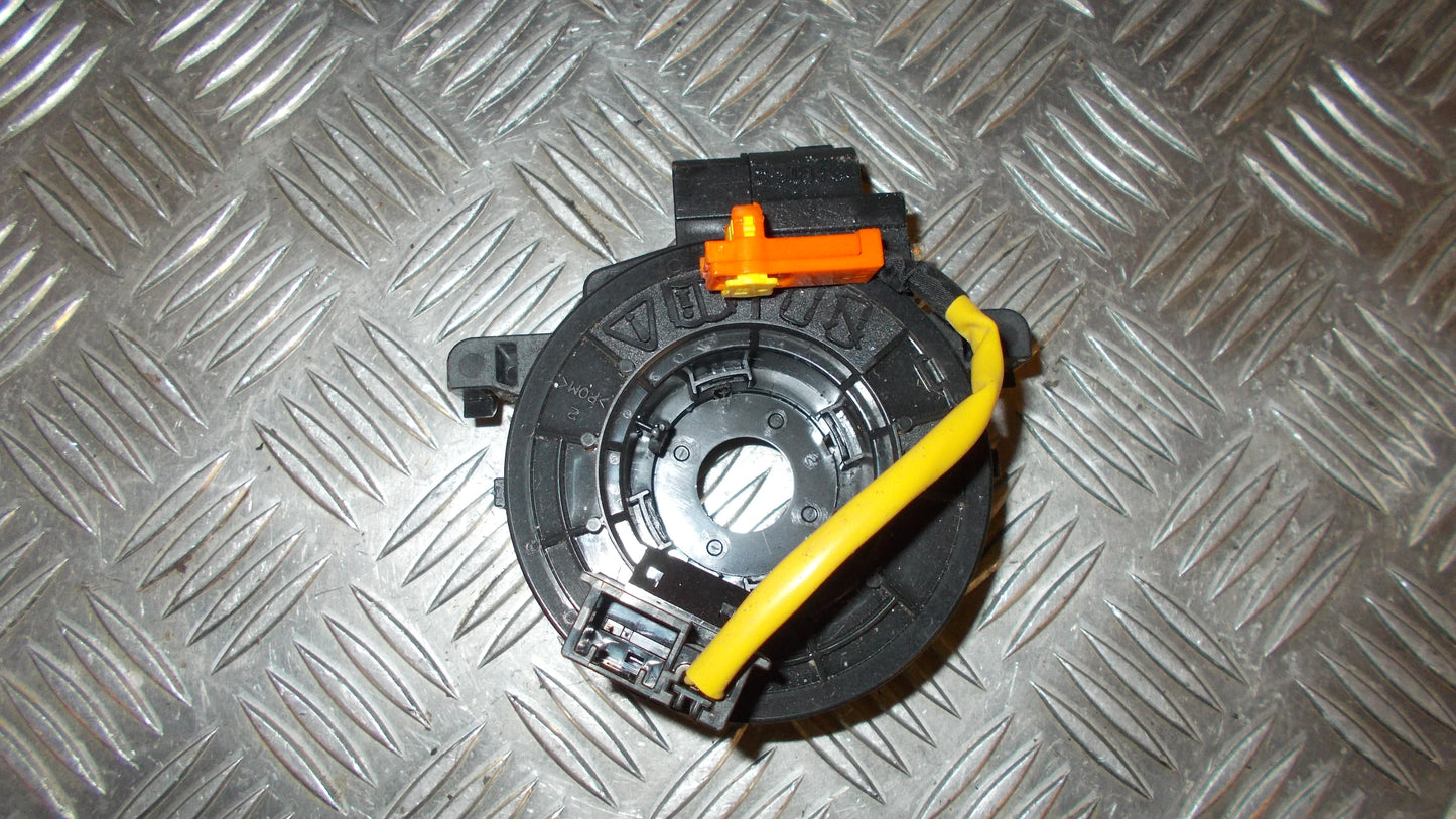 Peugeot 107 Airbag Stelring Med OEM Nr. Ophugger Fra Peugeot Ophugger