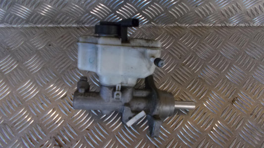 VW Golf 5 1K Bremsehovedcylinder Med OEM Nr. 1K1614019G Fra VW Ophugger