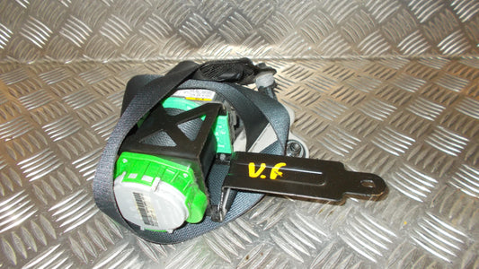 Suzuki Splash Sikkerhedsseler For Med OEM Nr. 8494051K10 Fra Suzuki Ophugger