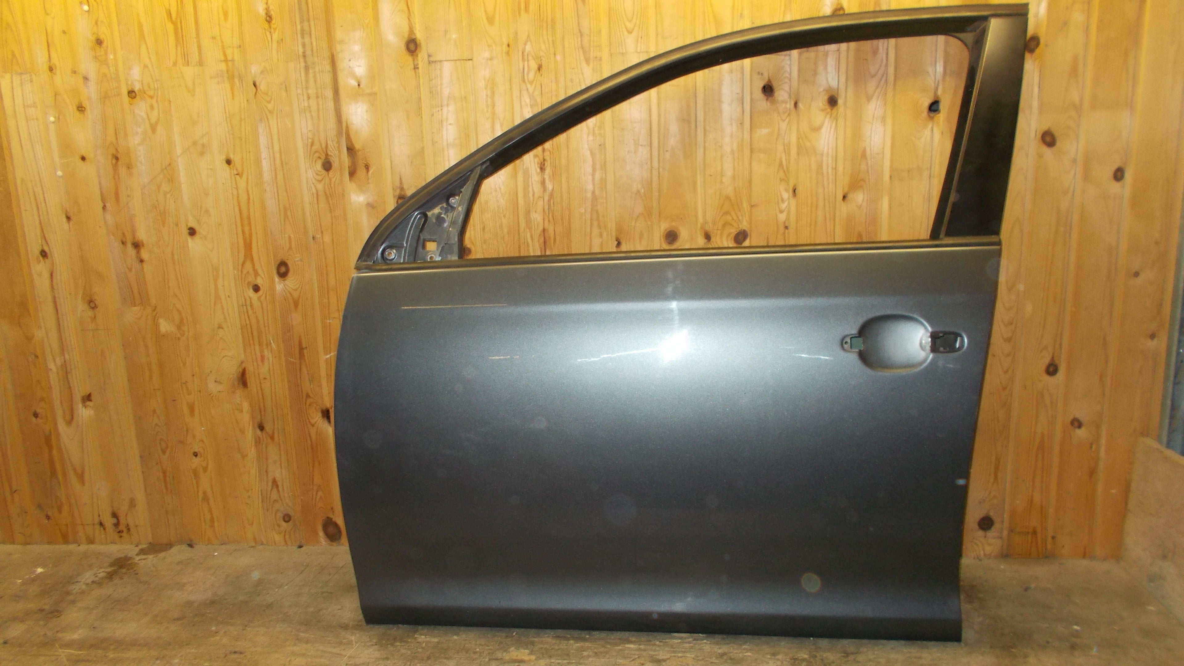 VW Golf 5 1K Fordør V Med OEM Nr. 1K5831301AA Fra VW Ophugger