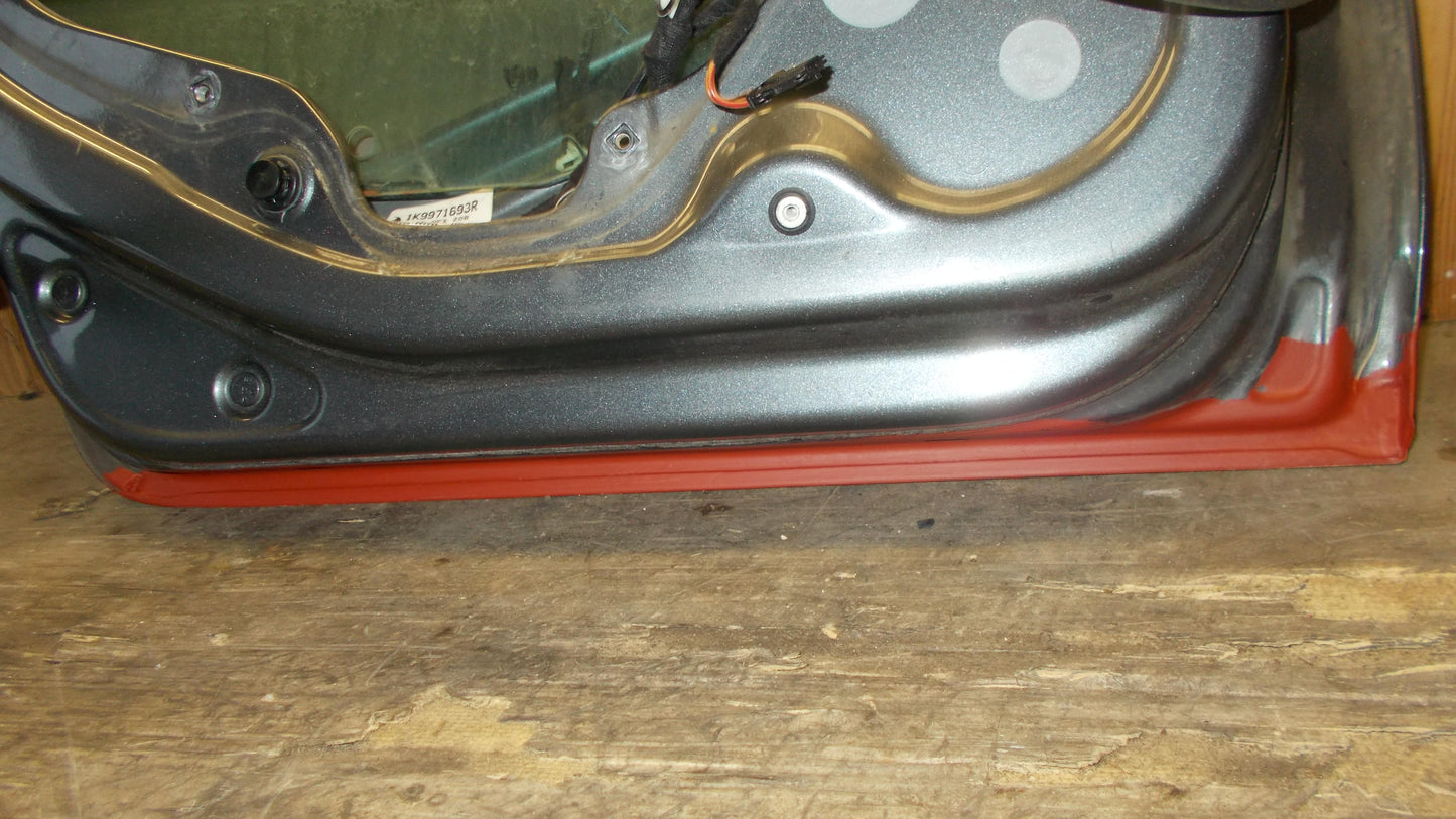 VW Golf 5 1K Bagdør V Med OEM Nr. 1K9833055 Fra VW Ophugger