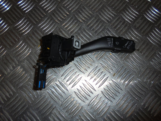 VW Golf 5 1K Kontakt Visker Med OEM Nr. 1K0953519J Fra VW Ophugger