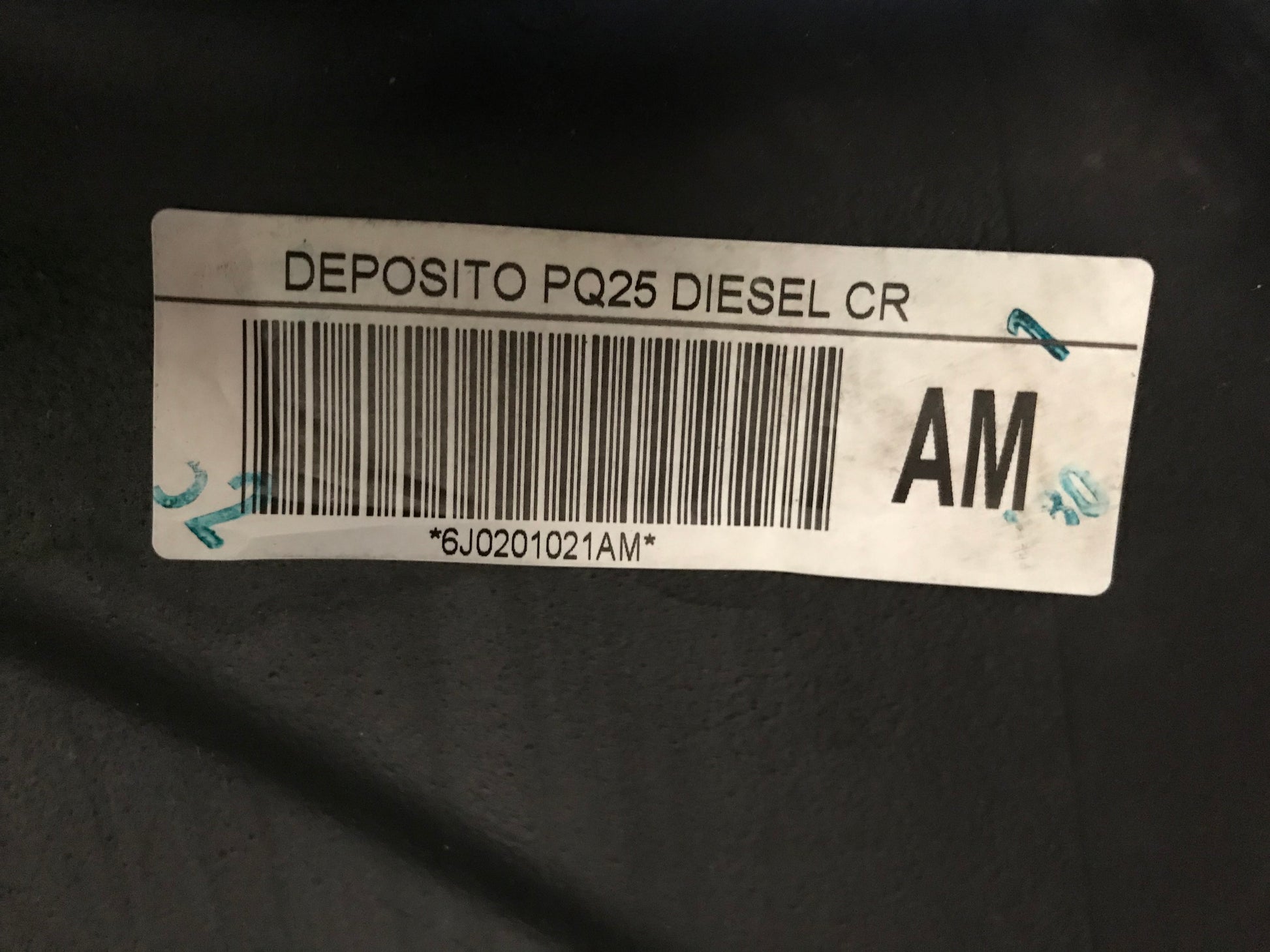 VW Golf 5 1K Tank Med OEM Nr. 6J0201021AM Fra VW Ophugger