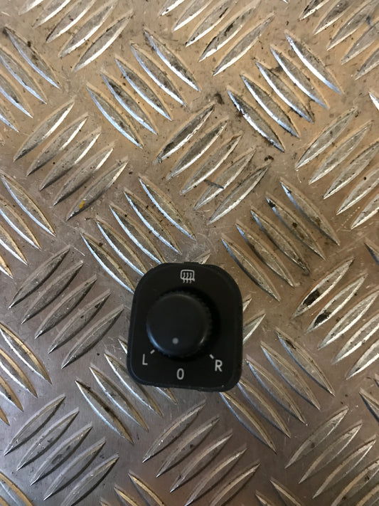 VW Golf 5 1K Kontakt Sidespejl Med OEM Nr. 1K0959565H Fra VW Ophugger