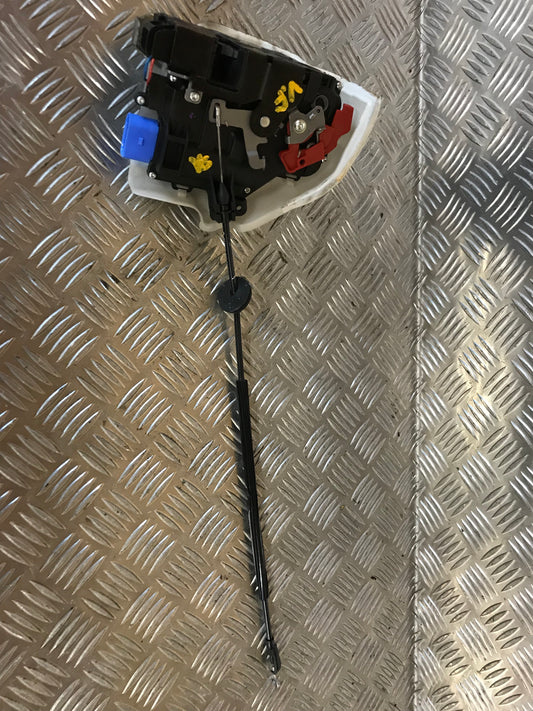 VW Golf 5 1K Dørlås Med OEM Nr. 3D1837015AB Fra VW Ophugger