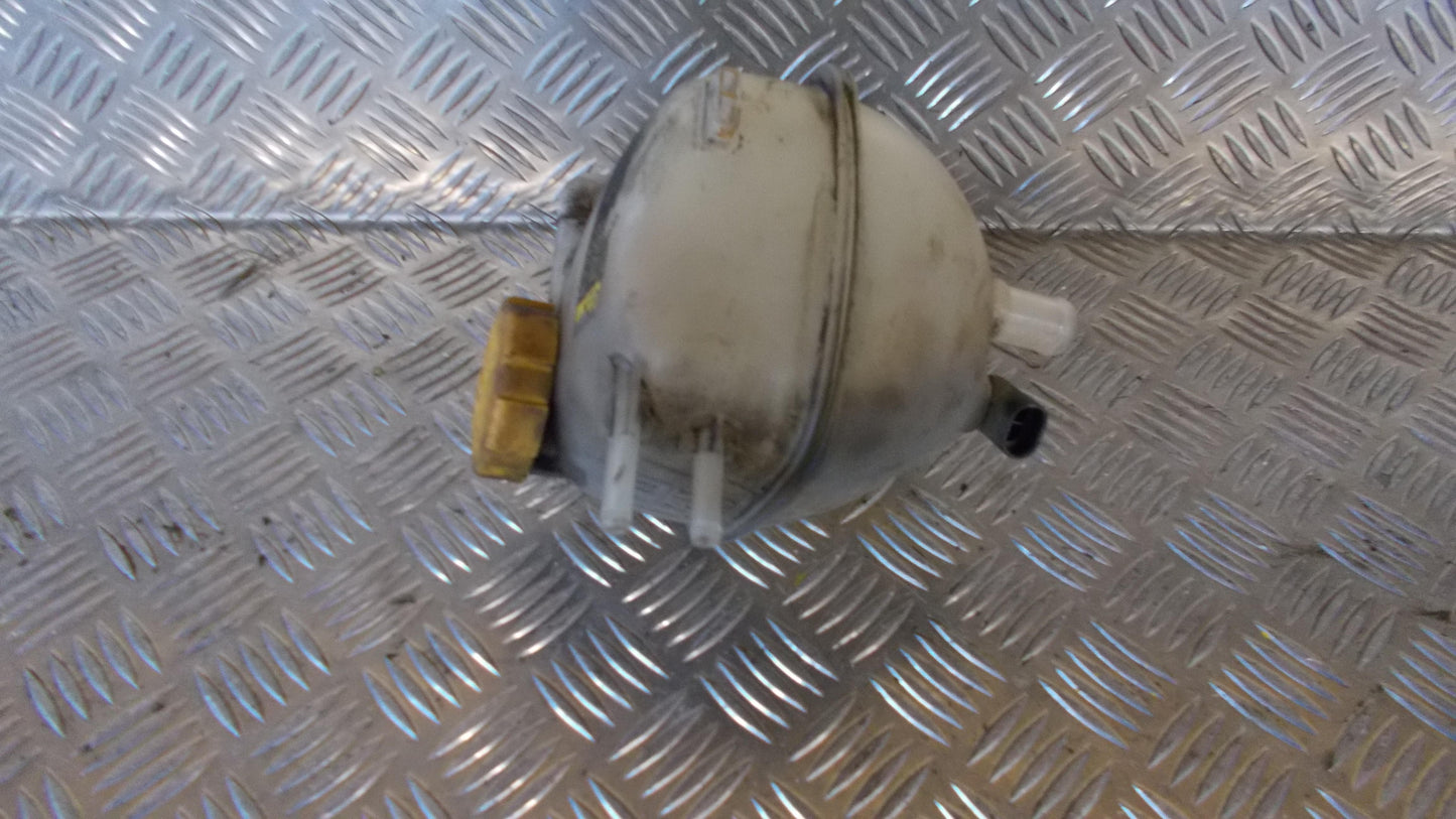 Saab Saab 9-3 Ekspansionsbehold Med OEM Nr. 9202200 Fra Saab Ophugger