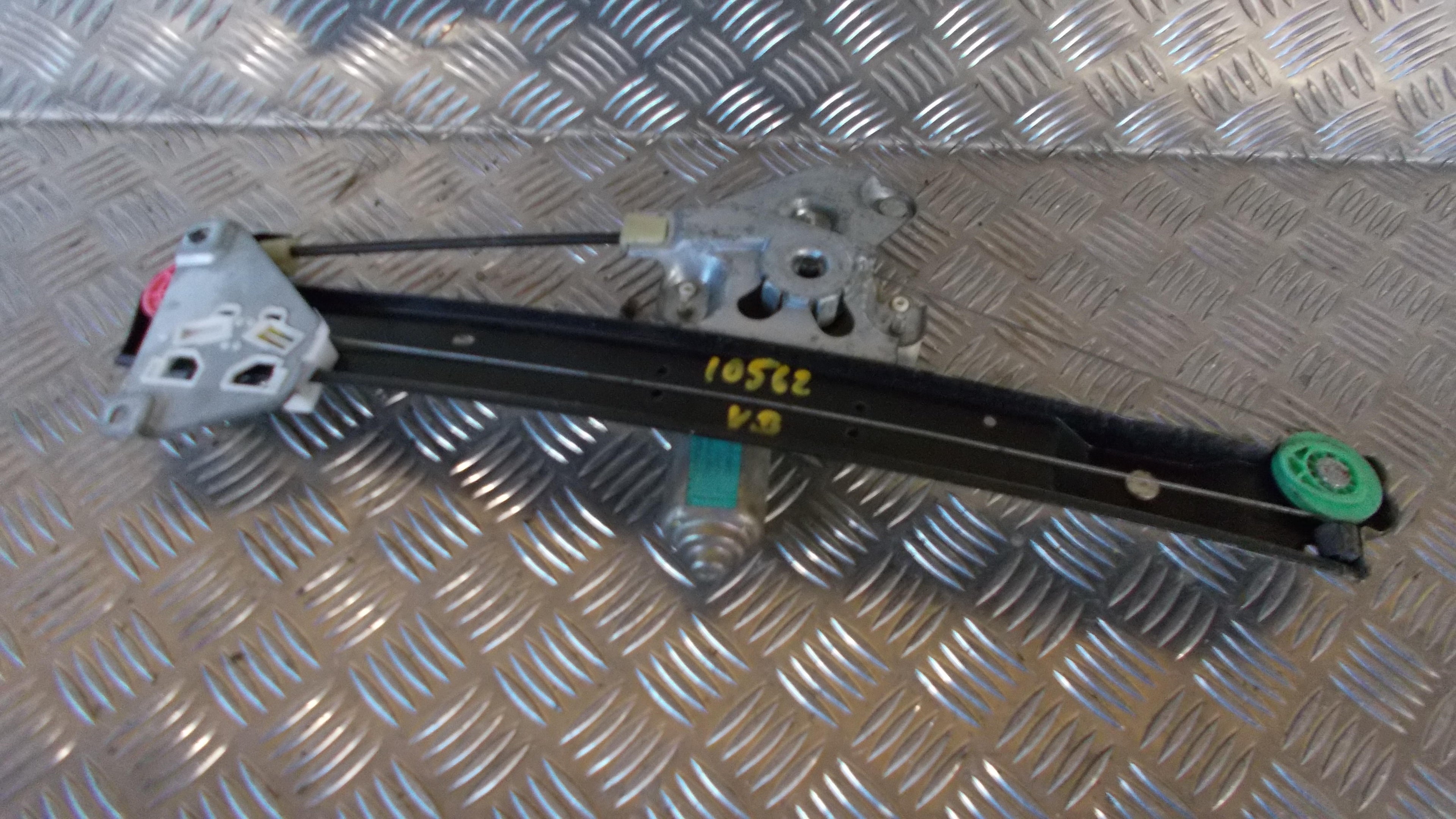 Saab 9-3 Rudemotor - Rudehejs Med OEM Nr. Ophugger Fra Saab Ophugger
